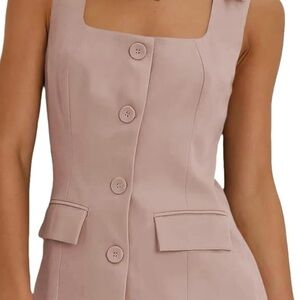 Elegant Pink Sleeveless Blazer